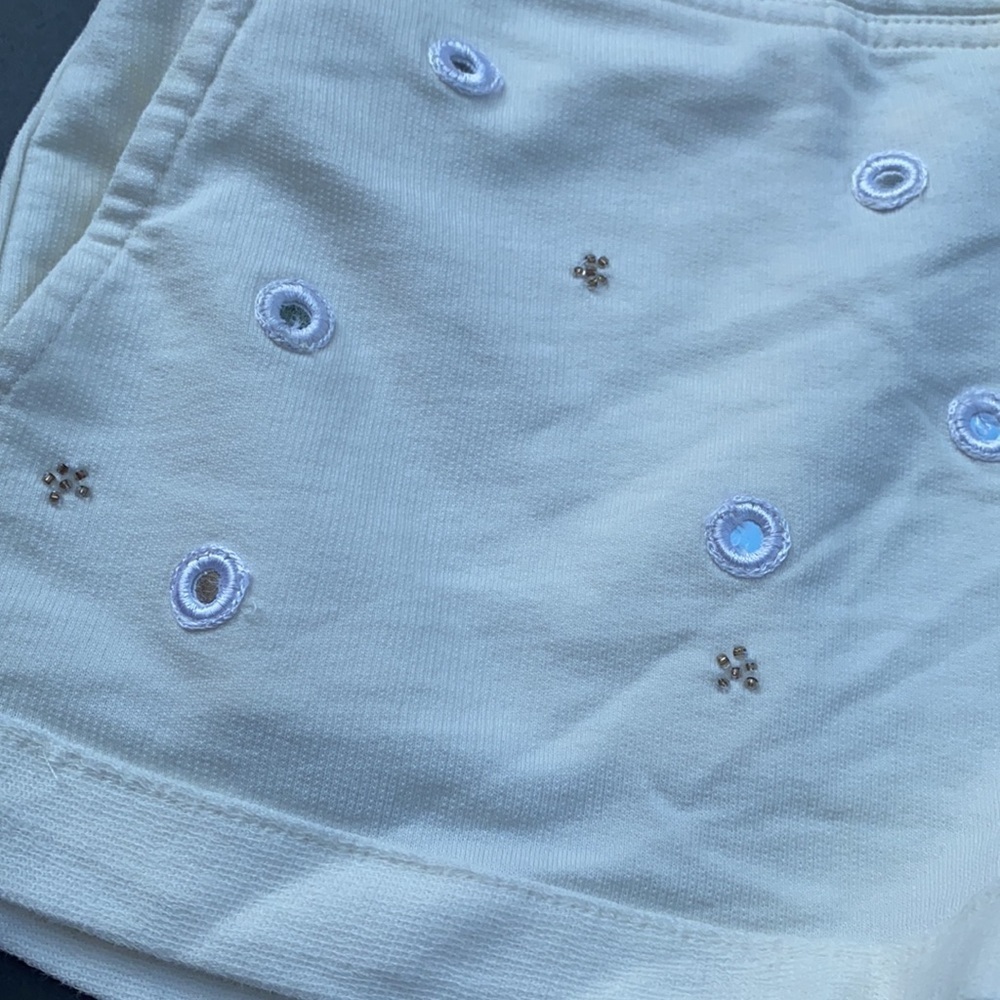 NEW GUESS MIRROR DETAIL SHORTS - Picture 3 of 5